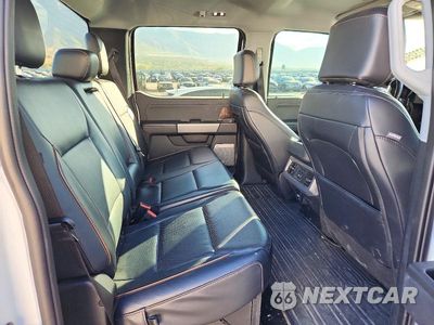 Zdjęcie 10 z 12 samochodu: 2025 FORD F350 SUPER DUTY VIN:1FT8W3BN2SEC89187 - miniatura