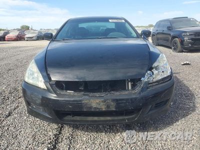 Piąte zdjęcie samochodu w środku: 2006 HONDA ACCORD EX VIN:1HGCM71656A004840 - miniatura