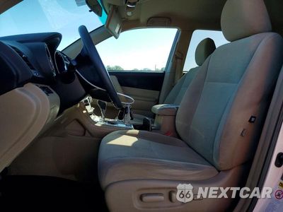 Zdjęcie 7 z 12 samochodu: 2013 TOYOTA HIGHLANDER PLUS VIN:5TDZA3EH3DS046297 - miniatura
