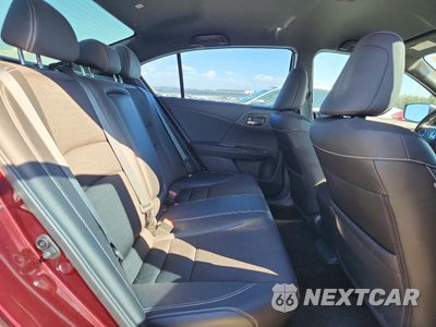Zdjęcie 10 z 12 samochodu: 2016 HONDA ACCORD SPORT VIN:1HGCR2F59GA080227 - miniatura