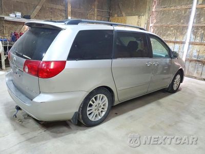 Trzecie zdjęcie samochodu z tyłu: 2010 TOYOTA SIENNA XLE VIN:5TDYK4CC4AS328871 - miniatura