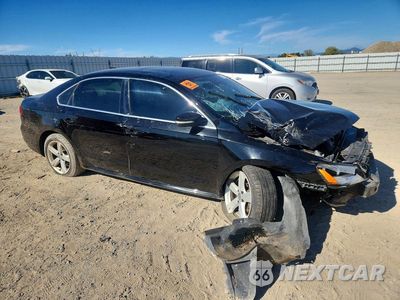 Czwarte zdjęcie samochodu z boku: 2013 VOLKSWAGEN PASSAT SE VIN:1VWBN7A35DC134371 - miniatura