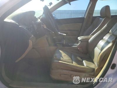 Zdjęcie 7 z 12 samochodu: 2012 HONDA ACCORD SE VIN:1HGCP2F63CA156310 - miniatura