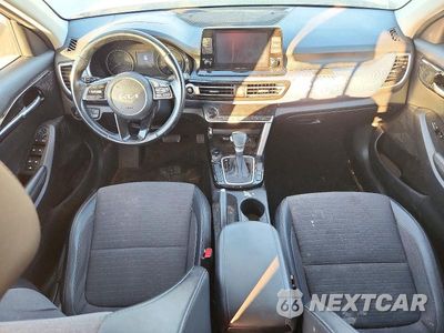 Zdjęcie 8 z 12 samochodu: 2023 KIA SELTOS S VIN:KNDEU2AA8P7466872 - miniatura