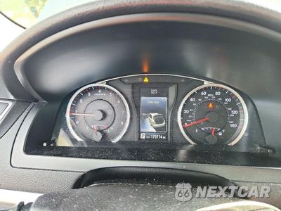 Zdjęcie 9 z 12 samochodu: 2017 TOYOTA CAMRY SE VIN:4T1BF1FK2HU295284 - miniatura