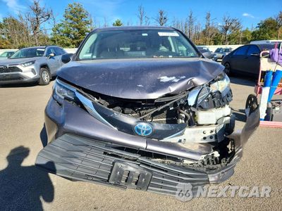 Piąte zdjęcie samochodu w środku: 2022 TOYOTA SIENNA LE VIN:5TDKRKEC5NS082812 - miniatura