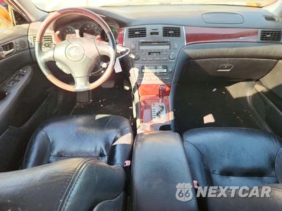 Zdjęcie 8 z 13 samochodu: 2002 LEXUS ES 300 VIN:JTHBF30G025008416 - miniatura