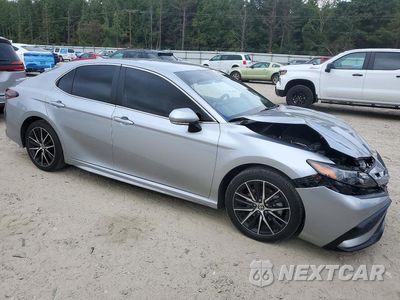 Czwarte zdjęcie samochodu z boku: 2024 TOYOTA CAMRY SE VIN:4T1G11AK7RU856902 - miniatura