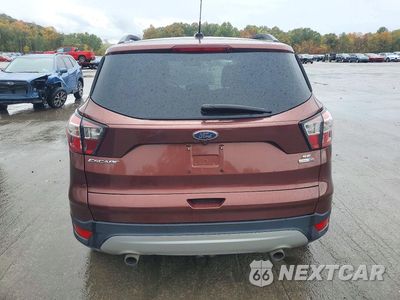 Zdjęcie 6 z 13 samochodu: 2018 FORD ESCAPE SE VIN:1FMCU9GD0JUC25989 - miniatura