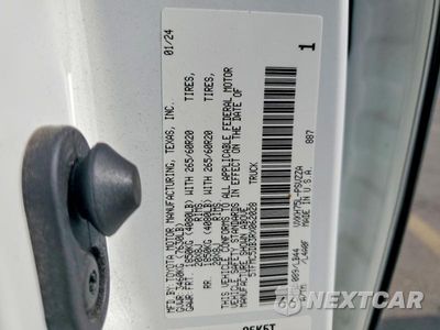 Zdjęcie 12 z 12 samochodu: 2024 TOYOTA TUNDRA 1794 EDITION HV VIN:5TFMC5DB3RX062028 - miniatura