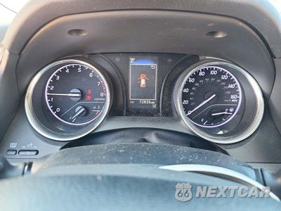 Zdjęcie 9 z 12 samochodu: 2020 TOYOTA CAMRY LE VIN:4T1C11AK6LU963798 - miniatura