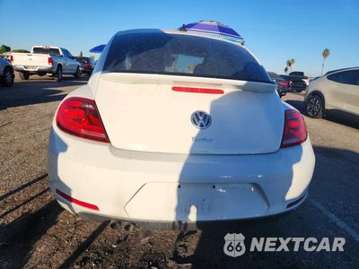 Zdjęcie 6 z 12 samochodu: 2016 VOLKSWAGEN BEETLE SE VIN:3VWJ17AT4GM602911 - miniatura