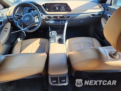 Zdjęcie 8 z 13 samochodu: 2020 HYUNDAI SONATA LIMITED VIN:5NPEH4J27LH038693 - miniatura