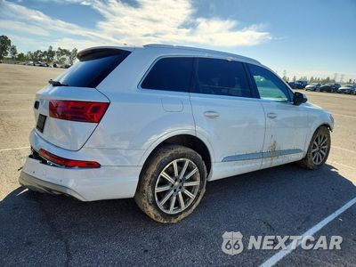 Trzecie zdjęcie samochodu z tyłu: 2019 AUDI Q7 PREMIUM PLUS VIN:WA1LAAF70KD001725 - miniatura