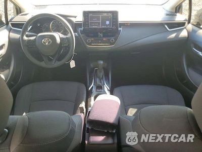 Zdjęcie 8 z 12 samochodu: 2021 TOYOTA COROLLA LE VIN:JTDEPMAE1MJ173240 - miniatura