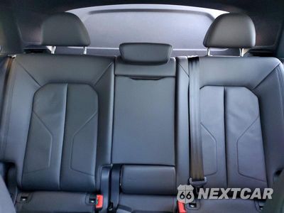 Zdjęcie 10 z 13 samochodu: 2020 AUDI Q3 PREMIUM PLUS VIN:WA1BECF33L1014321 - miniatura