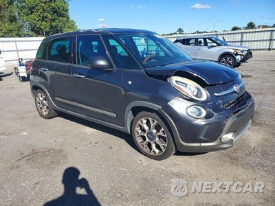 Czwarte zdjęcie samochodu z boku: 2014 FIAT 500L TREKKING VIN:ZFBCFADH6EZ016260 - miniatura