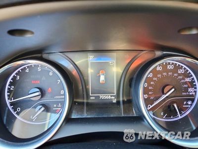 Zdjęcie 9 z 12 samochodu: 2019 TOYOTA CAMRY L VIN:4T1B11HK5KU229878 - miniatura