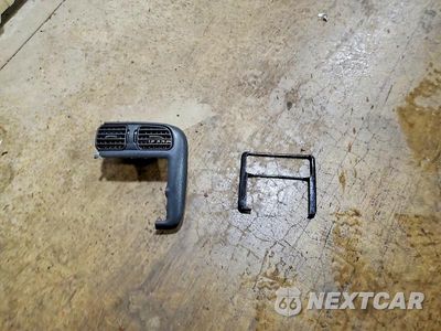 Zdjęcie 12 z 13 samochodu: 1998 CHEVROLET S TRUCK S10 VIN:1GCCS1443W8135848 - miniatura