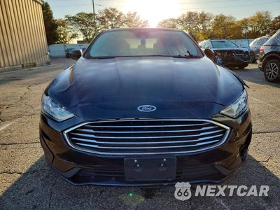 Piąte zdjęcie samochodu w środku: 2019 FORD FUSION SE VIN:3FA6P0HD6KR165945 - miniatura