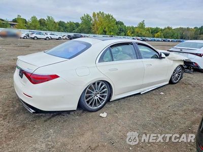 Trzecie zdjęcie samochodu z tyłu: 2022 MERCEDES-BENZ S 500 4MATIC VIN:W1K6G6DB9NA118883 - miniatura