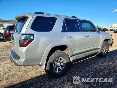 Trzecie zdjęcie samochodu z tyłu: 2017 TOYOTA 4RUNNER VIN:JTEBU5JR9H5462266 - miniatura