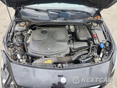 Zdjęcie 11 z 12 samochodu: 2017 MERCEDES-BENZ CLA 250 4MATIC VIN:WDDSJ4GBXHN435911 - miniatura
