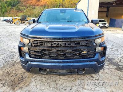Piąte zdjęcie samochodu w środku: 2022 CHEVROLET SILVERADO K1500 CUSTOM VIN:1GCPDBEK3NZ621289 - miniatura
