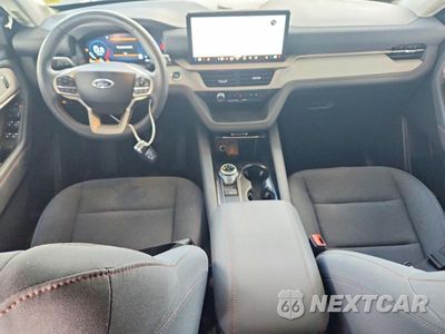 Zdjęcie 8 z 12 samochodu: 2025 FORD EXPLORER ACTIVE VIN:1FMUK8DHXSGB67529 - miniatura