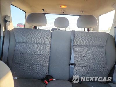 Zdjęcie 10 z 13 samochodu: 2005 FORD ESCAPE XLT VIN:1FMYU93195DA14118 - miniatura
