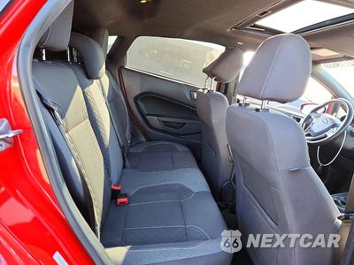 Zdjęcie 10 z 12 samochodu: 2015 FORD FIESTA ST VIN:3FADP4GX8FM119207 - miniatura