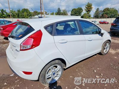 Trzecie zdjęcie samochodu z tyłu: 2019 FORD FIESTA SE VIN:3FADP4EJ5KM132666 - miniatura