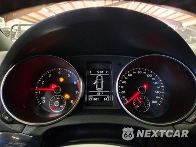 Zdjęcie 9 z 12 samochodu: 2011 VOLKSWAGEN GTI VIN:WVWHD7AJ5BW103129 - miniatura