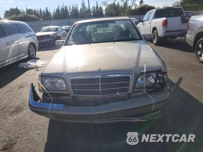 Piąte zdjęcie samochodu w środku: 1998 MERCEDES-BENZ C 230 VIN:WDBHA23G1WA526448 - miniatura