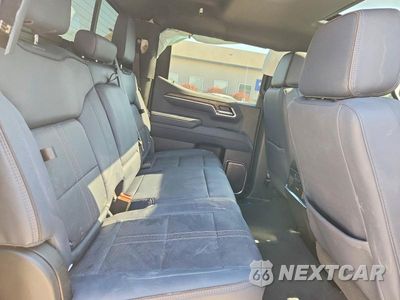 Zdjęcie 10 z 12 samochodu: 2023 CHEVROLET SILVERADO K1500 HIGH COUNTRY VIN:1GCUDJE89PZ285927 - miniatura