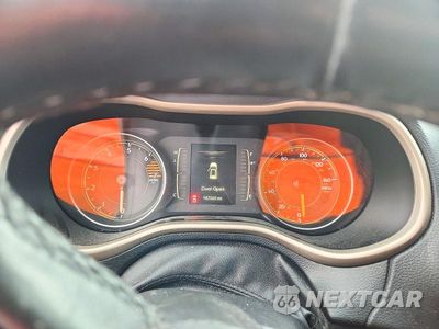 Zdjęcie 9 z 12 samochodu: 2016 JEEP CHEROKEE LATITUDE VIN:1C4PJMCB8GW197166 - miniatura