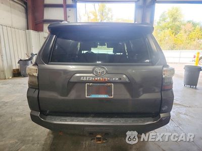 Zdjęcie 6 z 13 samochodu: 2017 TOYOTA 4RUNNER SR5 VIN:JTEBU5JR8H5445765 - miniatura