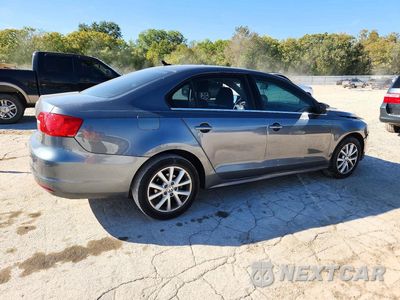 Trzecie zdjęcie samochodu z tyłu: 2013 VOLKSWAGEN JETTA SE VIN:3VWDX7AJXDM365041 - miniatura