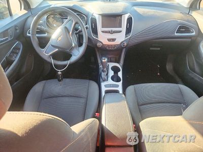 Zdjęcie 8 z 12 samochodu: 2016 CHEVROLET CRUZE LS VIN:1G1BC5SM3G7268340 - miniatura