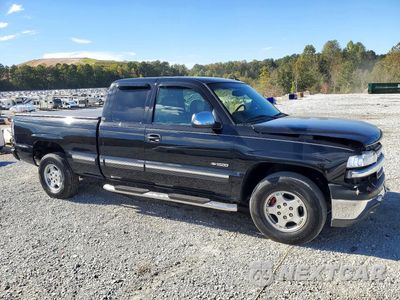 Czwarte zdjęcie samochodu z boku: 2002 CHEVROLET SILVERADO C1500 VIN:2GCEC19T821122161 - miniatura