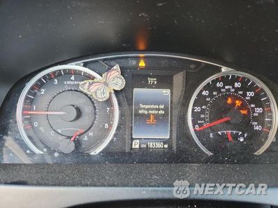 Zdjęcie 9 z 12 samochodu: 2016 TOYOTA CAMRY SE VIN:4T1BF1FK8GU184723 - miniatura