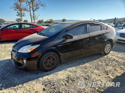 2015 TOYOTA PRIUS TWO JTDKN3DU3F1926100 - główne zdjęcie licytacji z USA - miniatura