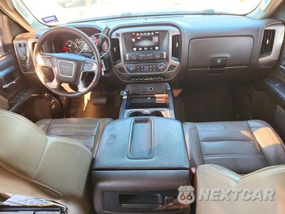 Zdjęcie 8 z 12 samochodu: 2015 GMC SIERRA K2500 DENALI VIN:1GT120E85FF524506 - miniatura