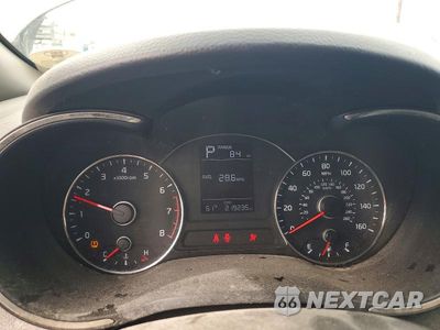 Zdjęcie 9 z 12 samochodu: 2017 KIA FORTE LX VIN:3KPFK4A77HE160208 - miniatura