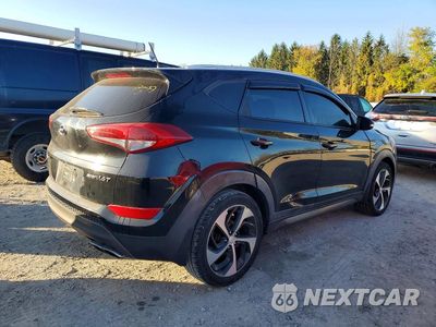 Trzecie zdjęcie samochodu z tyłu: 2016 HYUNDAI TUCSON SPORT VIN:KM8J33A28GU059065 - miniatura