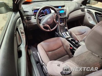 Zdjęcie 8 z 12 samochodu: 2013 HYUNDAI ELANTRA COUPE GS VIN:KMHDH6AE1DU023370 - miniatura