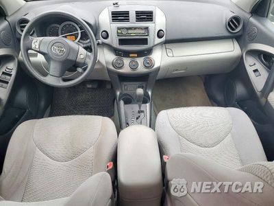Zdjęcie 8 z 13 samochodu: 2011 TOYOTA RAV4 BASE VIN:2T3ZF4DV4BW064754 - miniatura