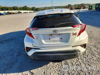 Zdjęcie 6 z 13 samochodu: 2021 TOYOTA C-HR XLE VIN:NMTKHMBXXMR124264 - miniatura