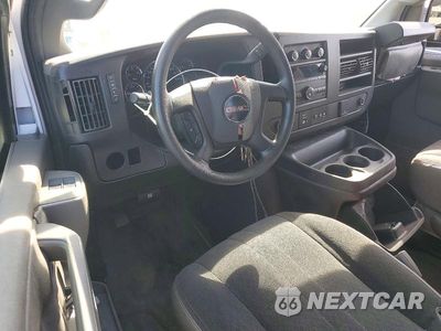 Zdjęcie 8 z 12 samochodu: 2020 GMC SAVANA G2500 VIN:1GTW7AFG7L1264251 - miniatura