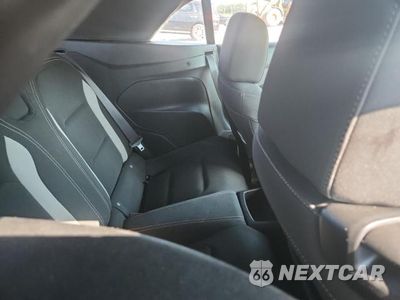 Zdjęcie 10 z 12 samochodu: 2018 CHEVROLET CAMARO LT VIN:1G1FB3DX4J0156291 - miniatura